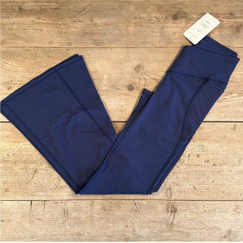 NWT Fabletics Pureluxe HW Crossover Flare Pant Navy Size M